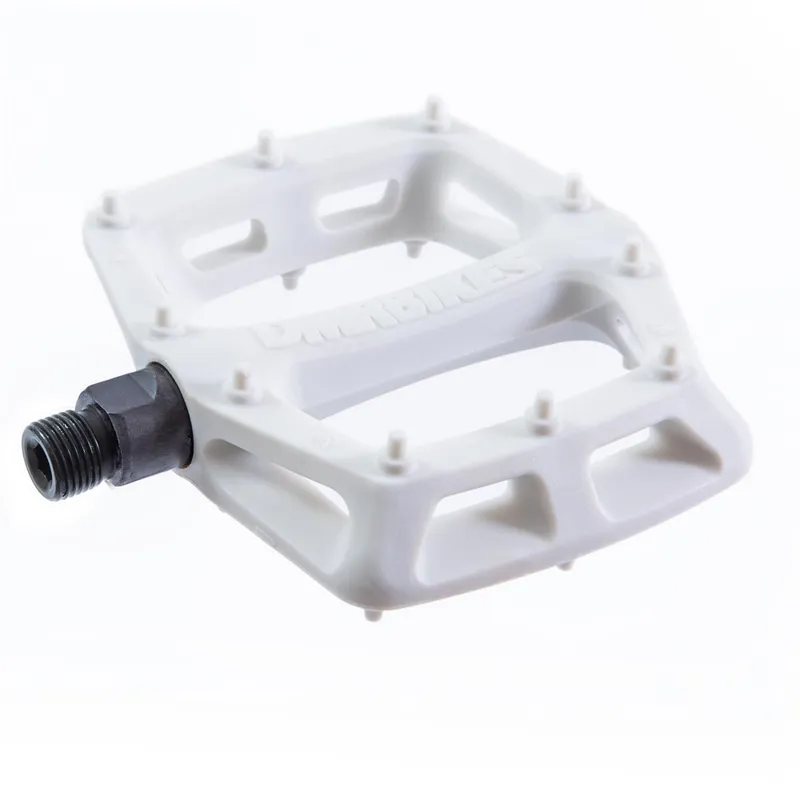 white mtb pedals