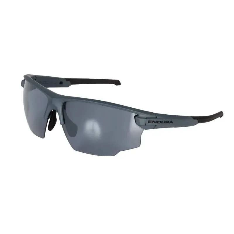 Endura SingleTrack Glasses in Grey