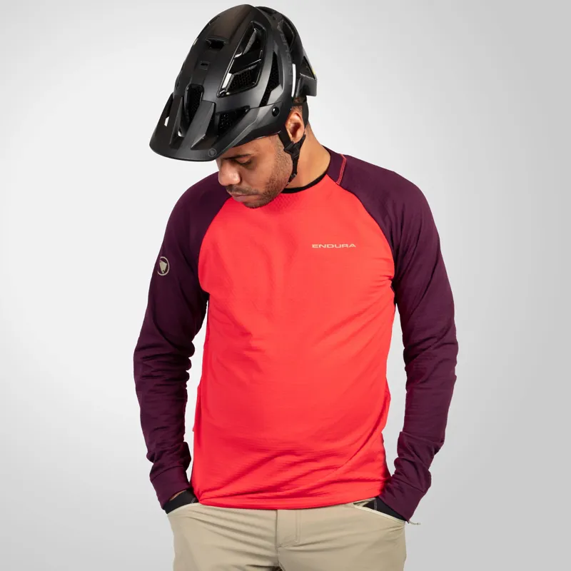Endura SingleTrack Fleece Aubergine Long Sleeve Jersey