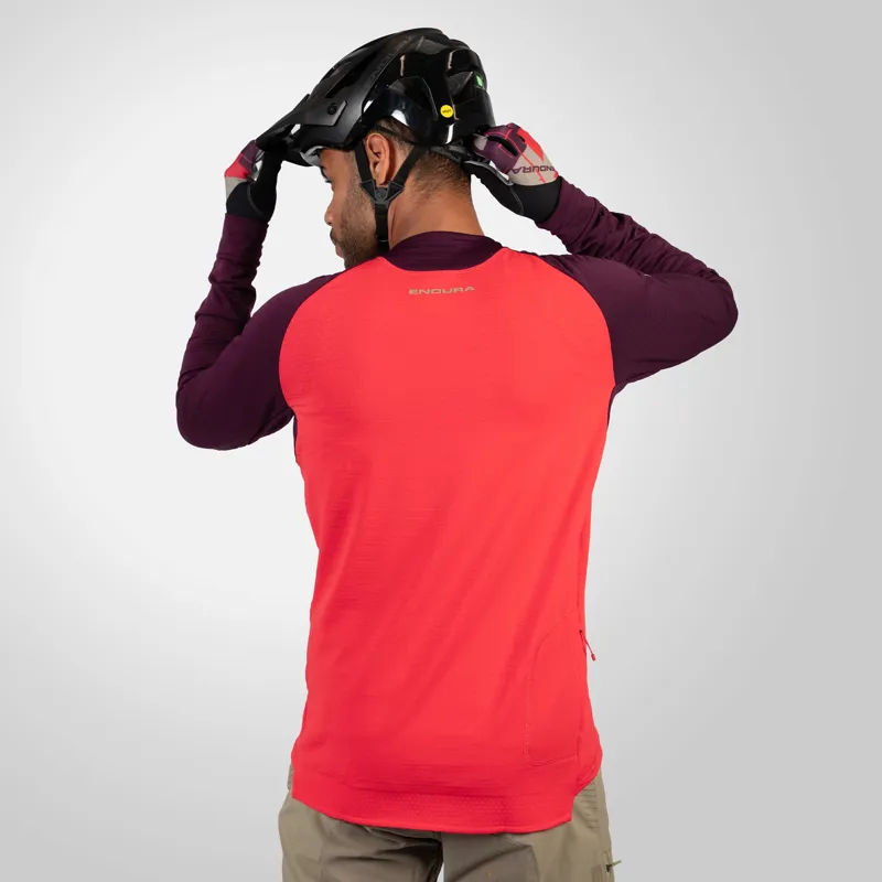 Endura SingleTrack Fleece Aubergine Long Sleeve Jersey-1