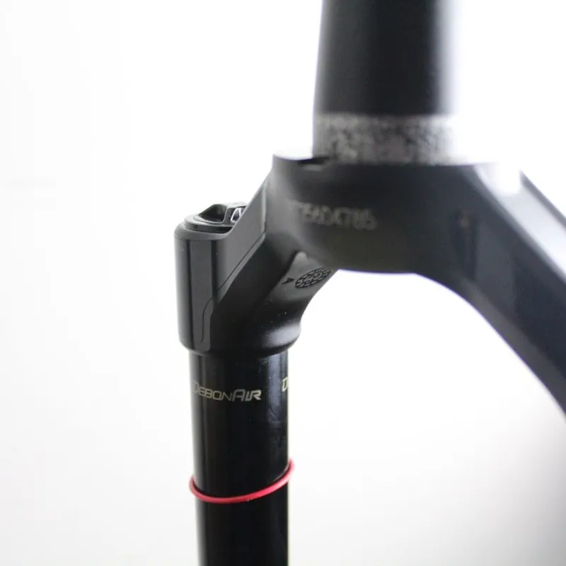 Invisiframe Rockshox Lyrik 2022 29-inch Fork Protection Kit-2