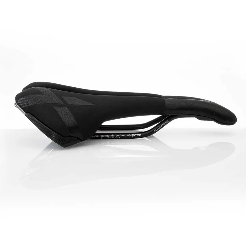 Selle Italia X-LR Superfow Saddle-1