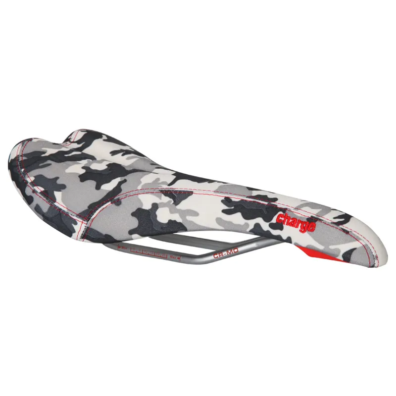 Charge Spoon Camo Cromo Rail Saddle