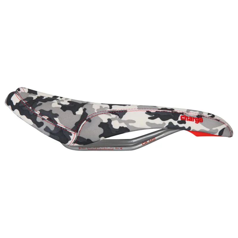 Charge Spoon Camo Cromo Rail Saddle-1