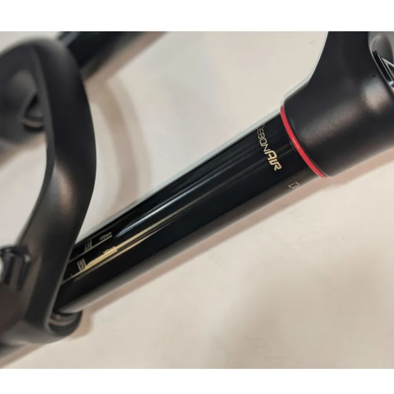 RockShox Yari Charger RC Debonair 27.5 inch 170mm Boost 37mm Offset-2