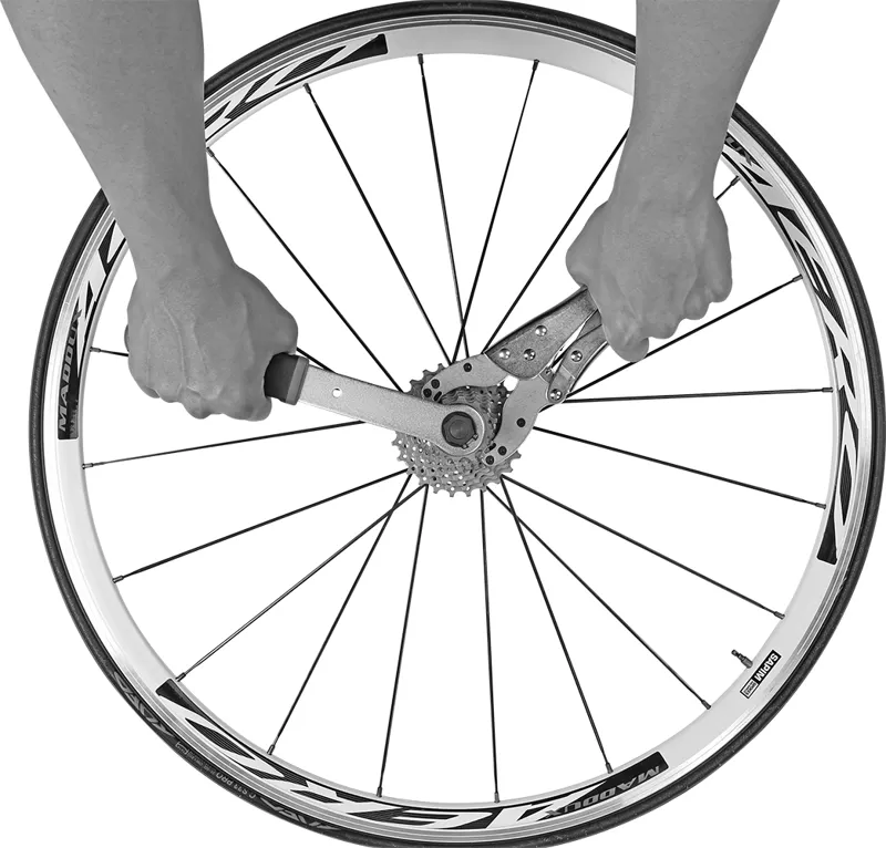 Super B TB-FW50 Chain Whip Grips Cassette Removal Tool-1