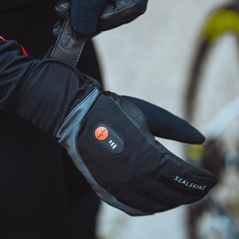 usb heated cycling gloves