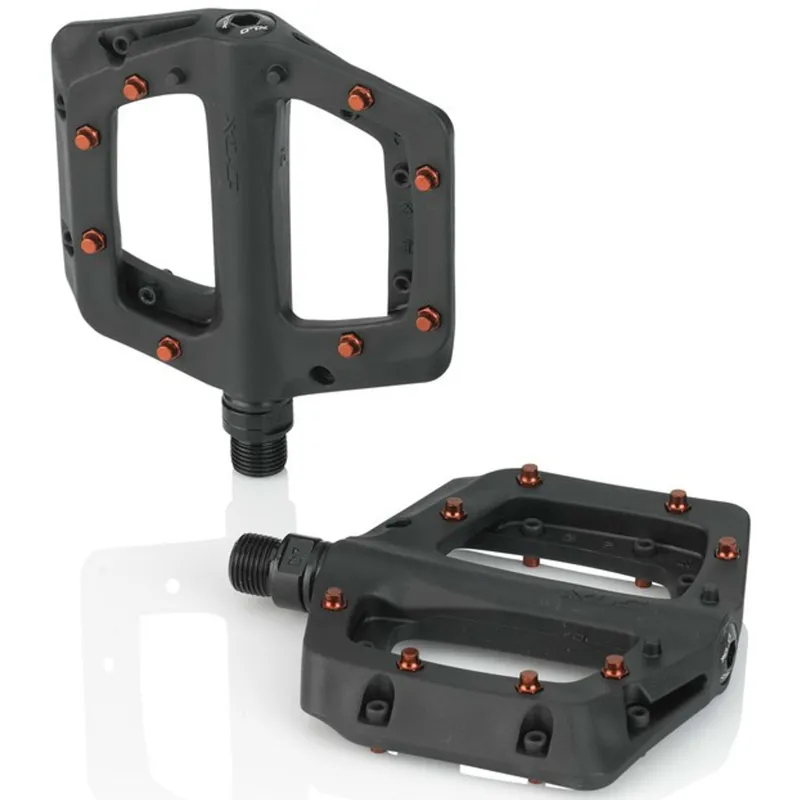 red flat pedals